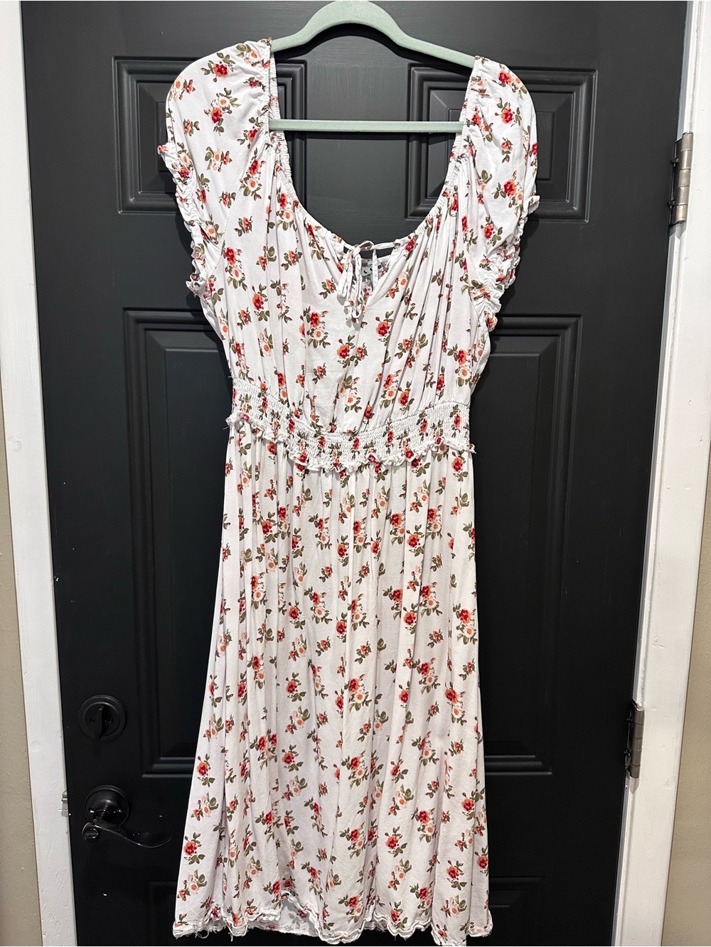 J for Justify White Dress with Red and Pink Floral Print Size 2X